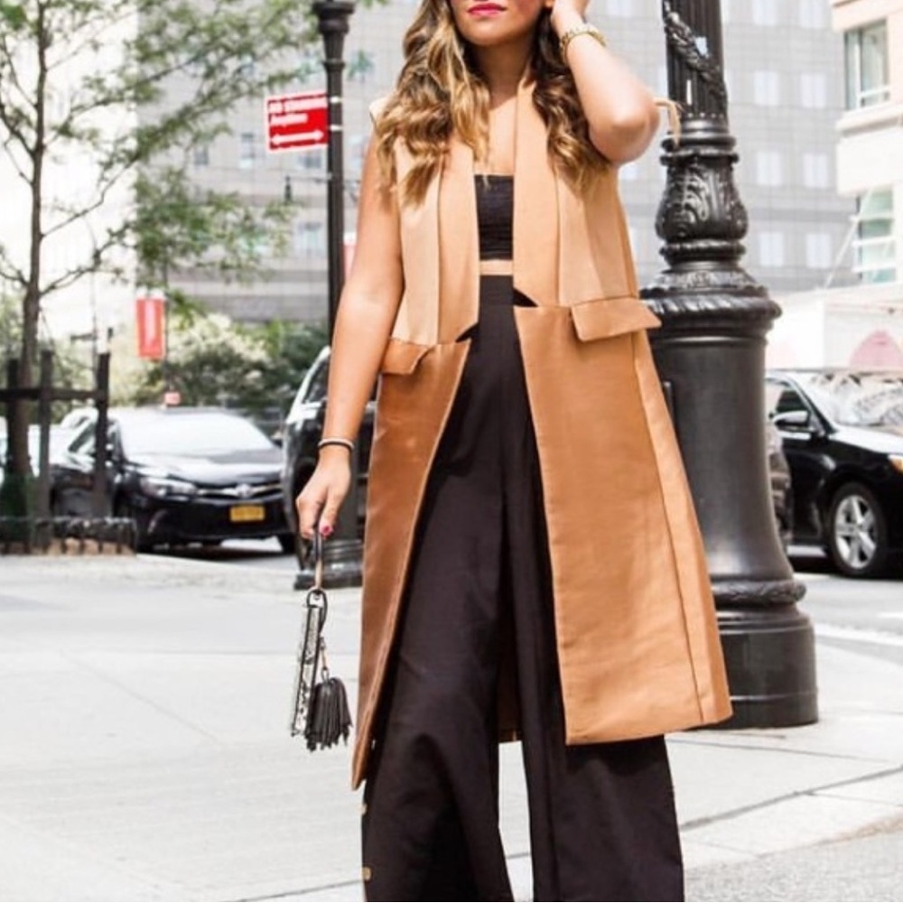 C/MEO COLLECTIVE Class Act Metallic Long Blazer Vest